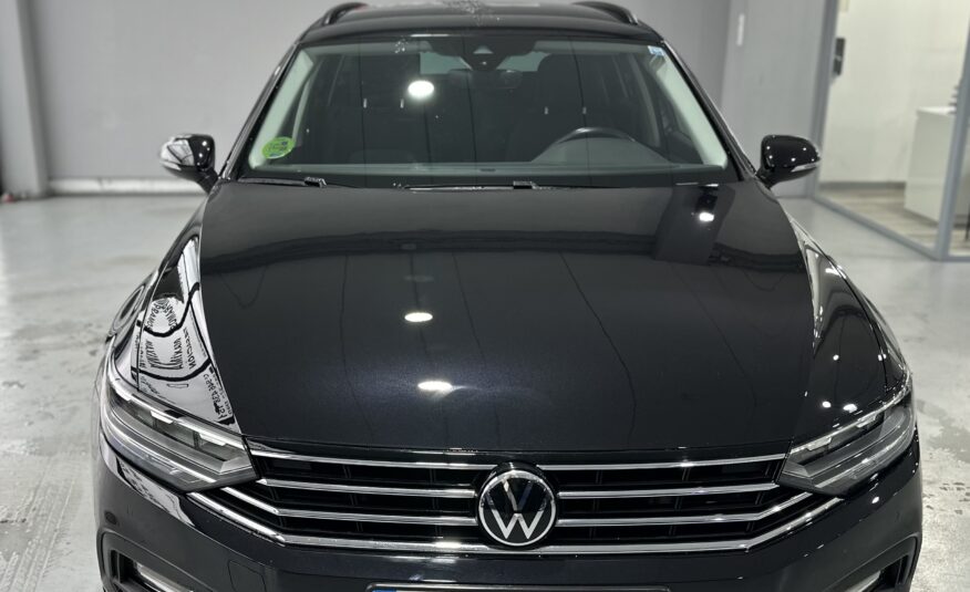 VOLKSWAGEN Passat EXECUTIVE 1.5 TSI DSG7