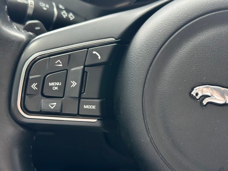 JAGUAR F-PACE 2.0L I4D AWD AUTO