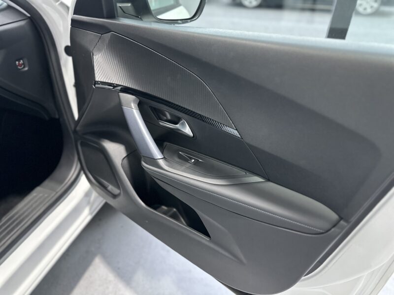 PEUGEOT E-2008 PACK ALLURE AUTOMÁTICO