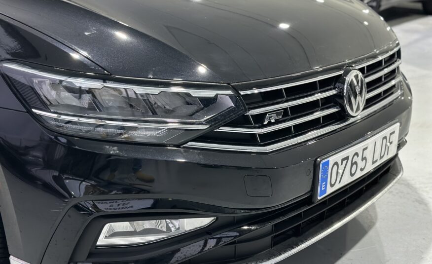 VOLKSWAGEN Passat Rline 2.0 TDI