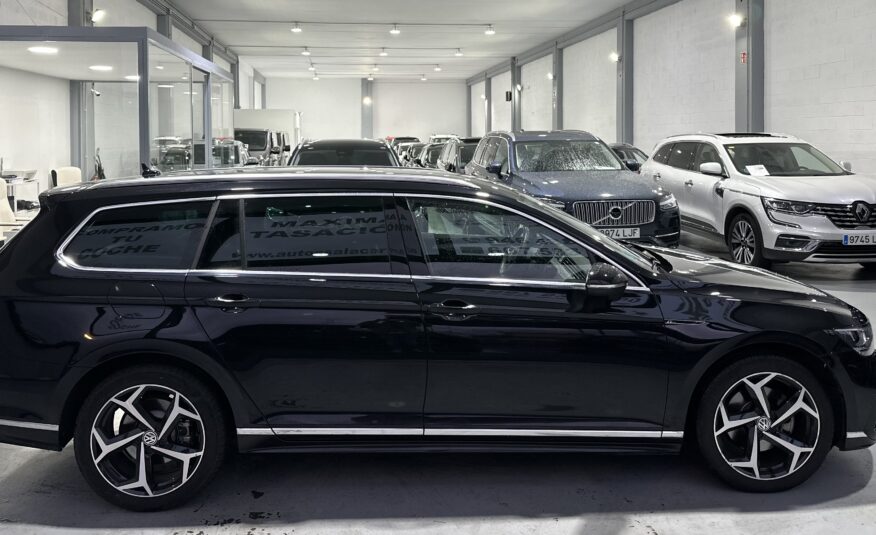 VOLKSWAGEN Passat Rline 2.0 TDI