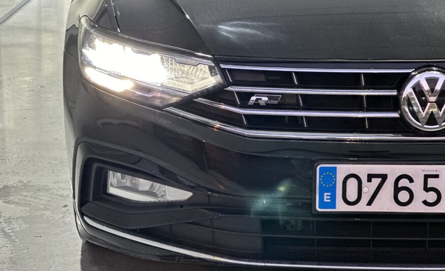 VOLKSWAGEN Passat Rline 2.0 TDI