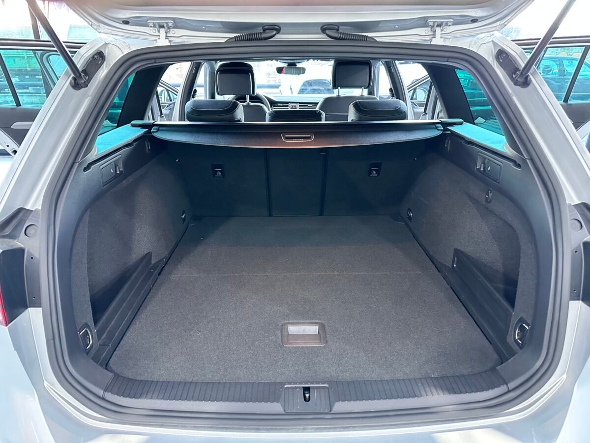 VOLKSWAGEN PASSAT ALLTRACK 