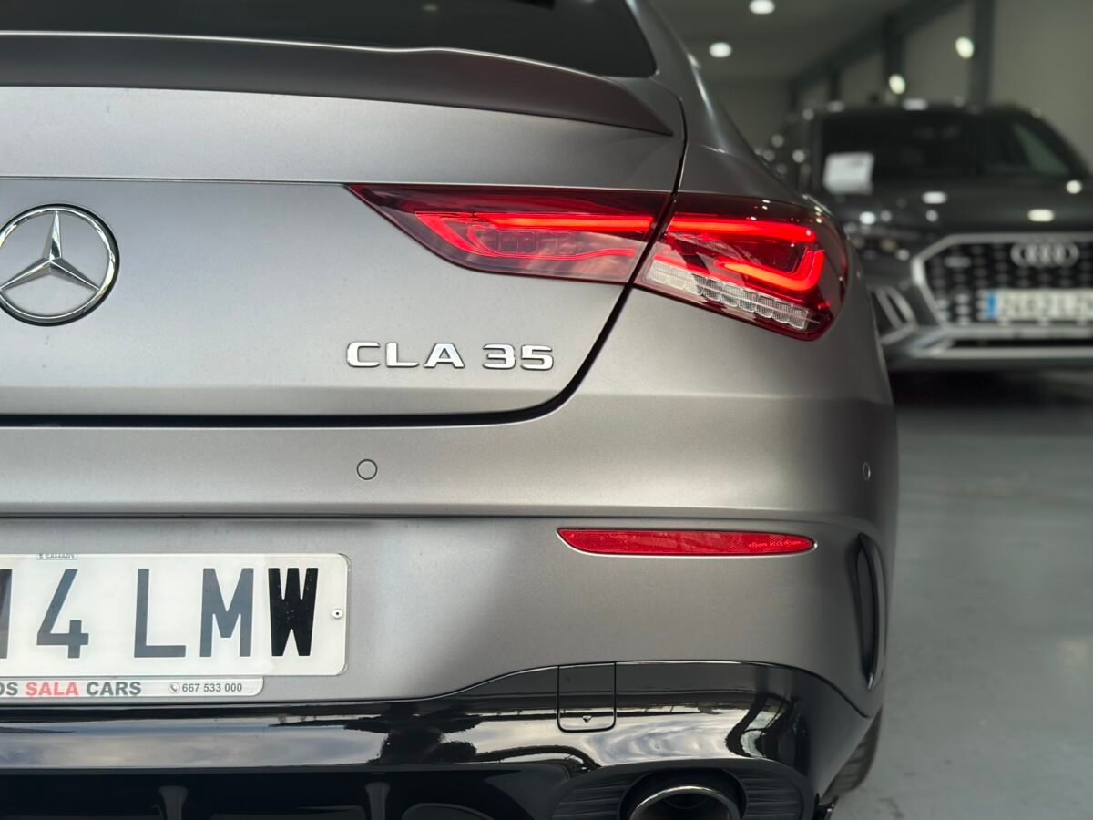 MERCEDES-BENZ CLASE CLA CLA 35 AMG 4 MATIC 305CV