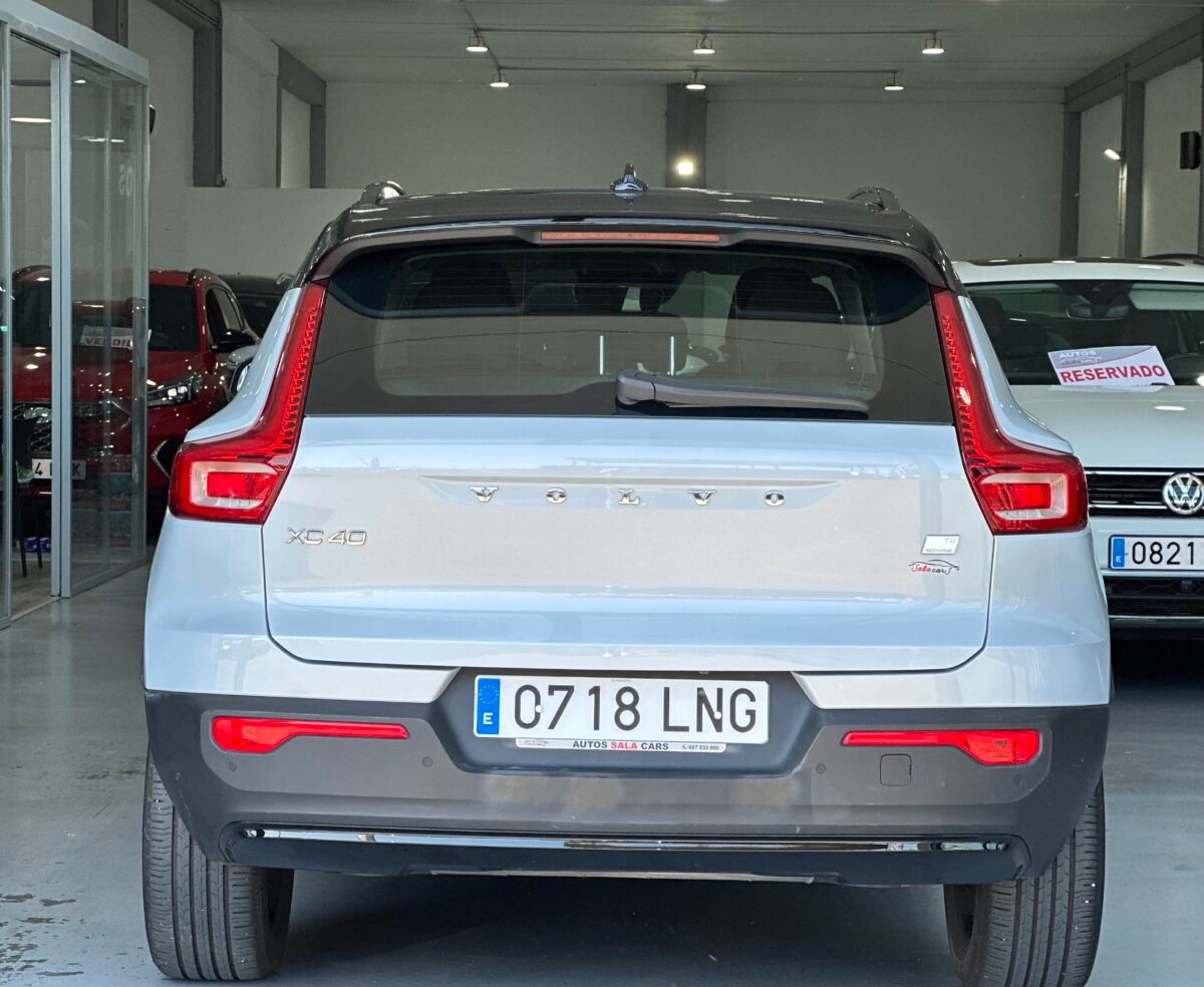 VOLVO XC40 Twin recharge Rdesign exp auto 