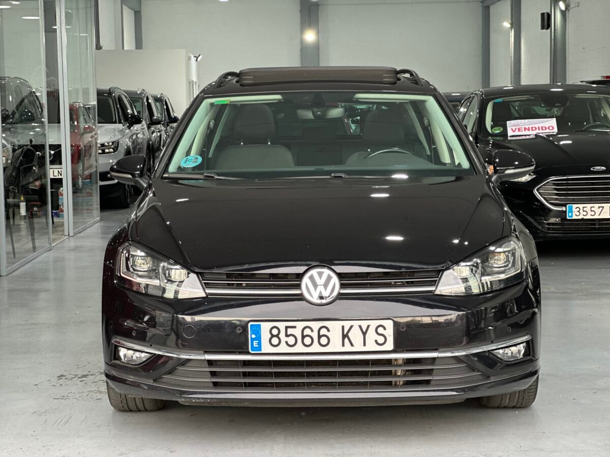 VOLKSWAGEN GOLF 2.0 TDI DSG7