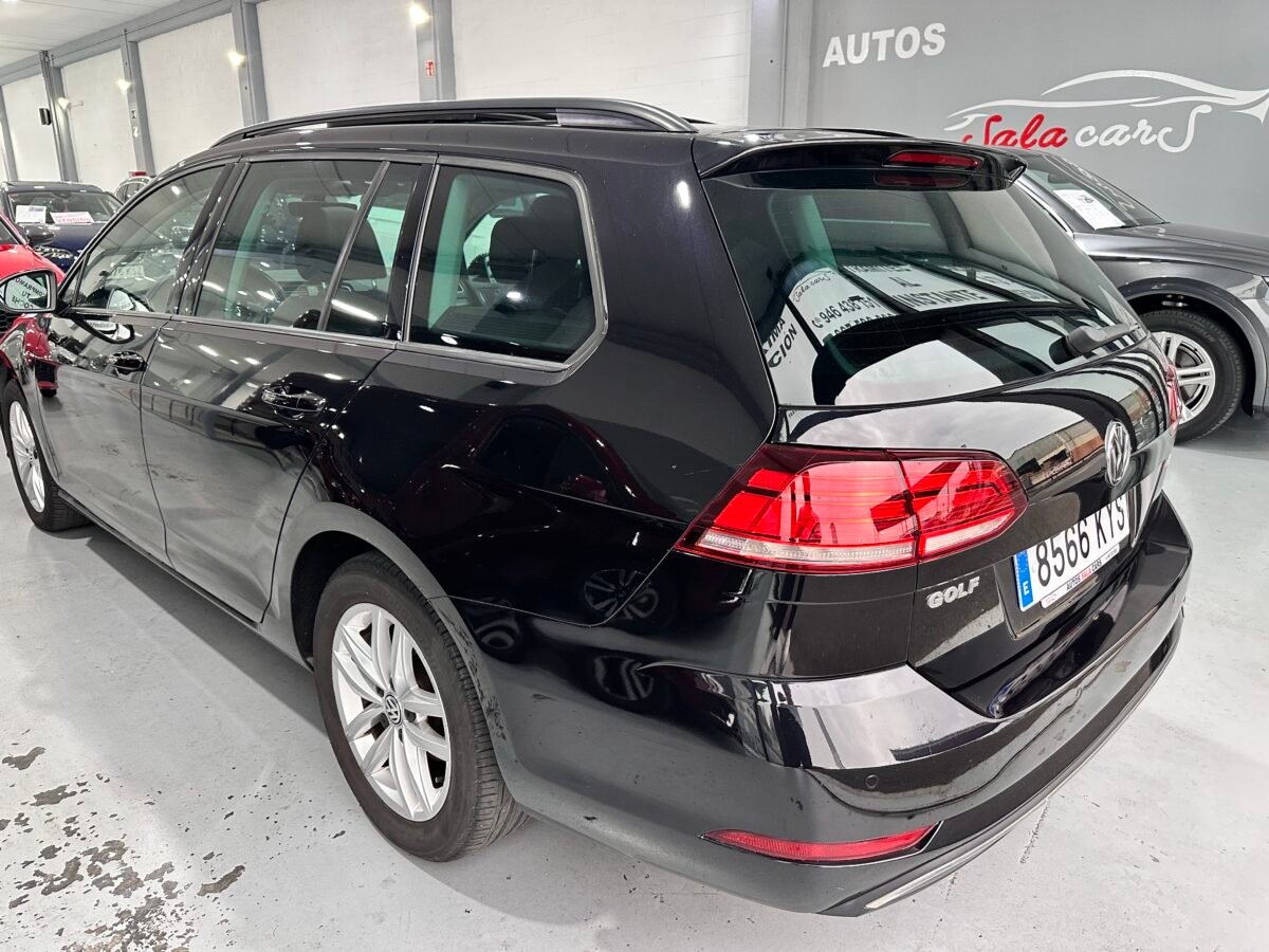 VOLKSWAGEN GOLF 2.0 TDI DSG7