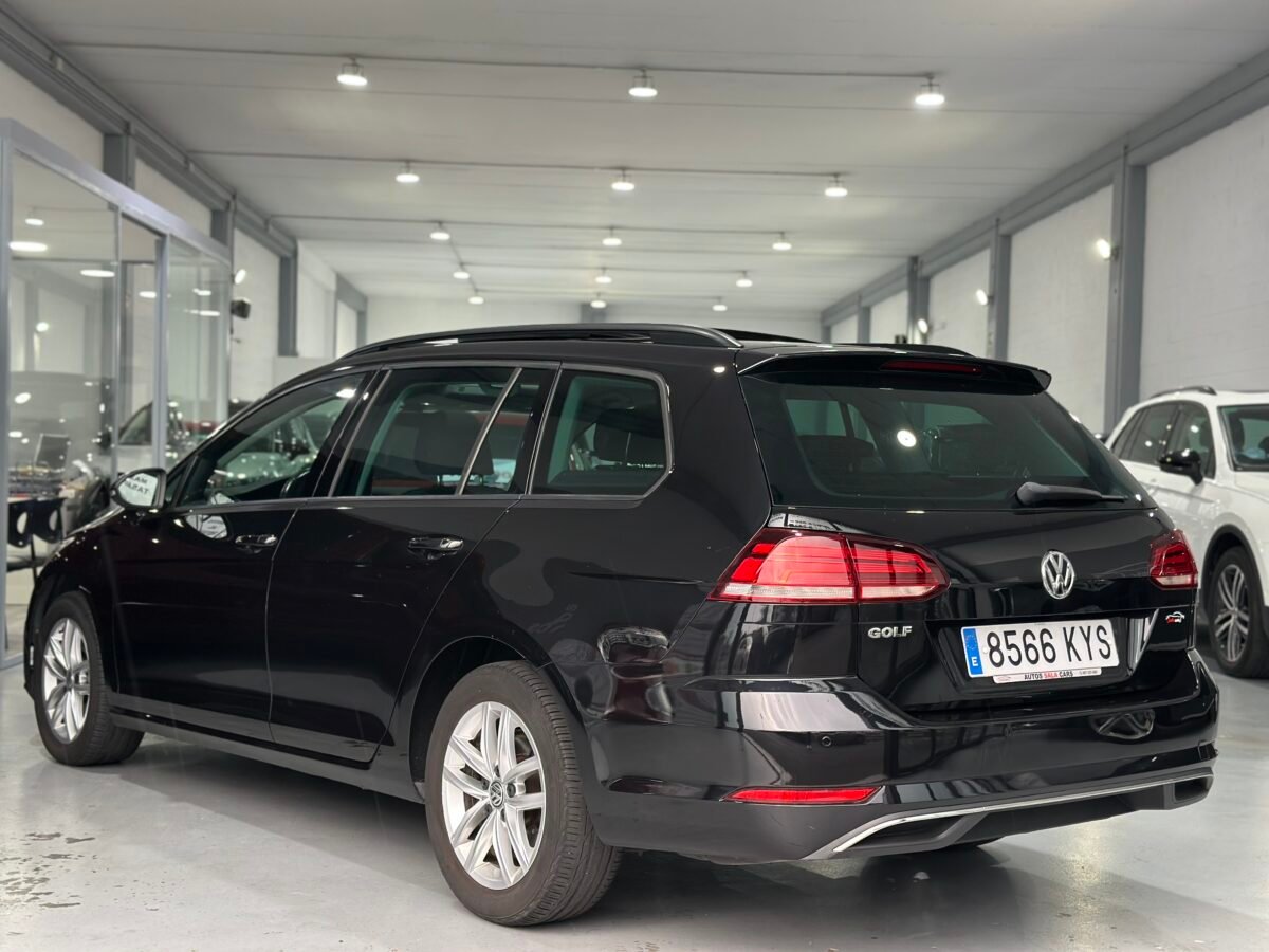 VOLKSWAGEN GOLF 2.0 TDI DSG7