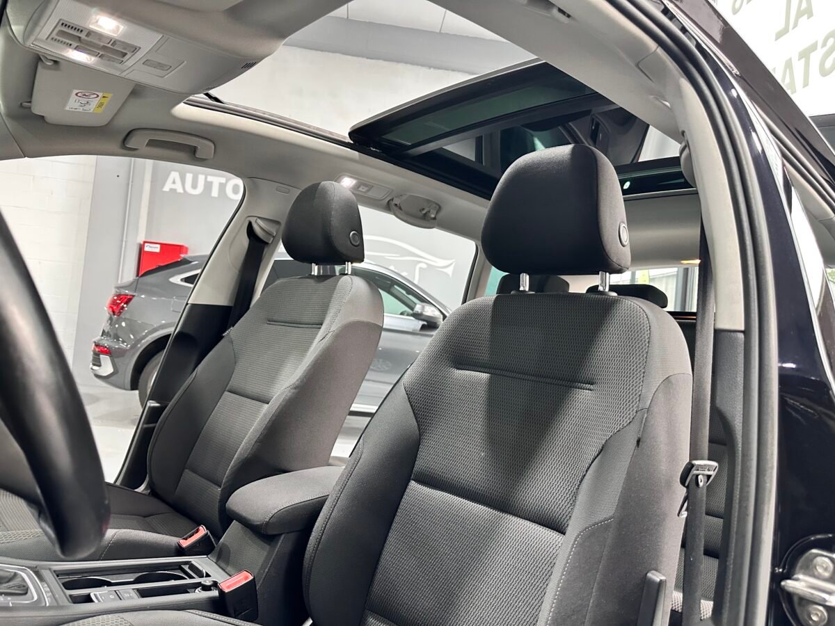 VOLKSWAGEN GOLF 2.0 TDI DSG7