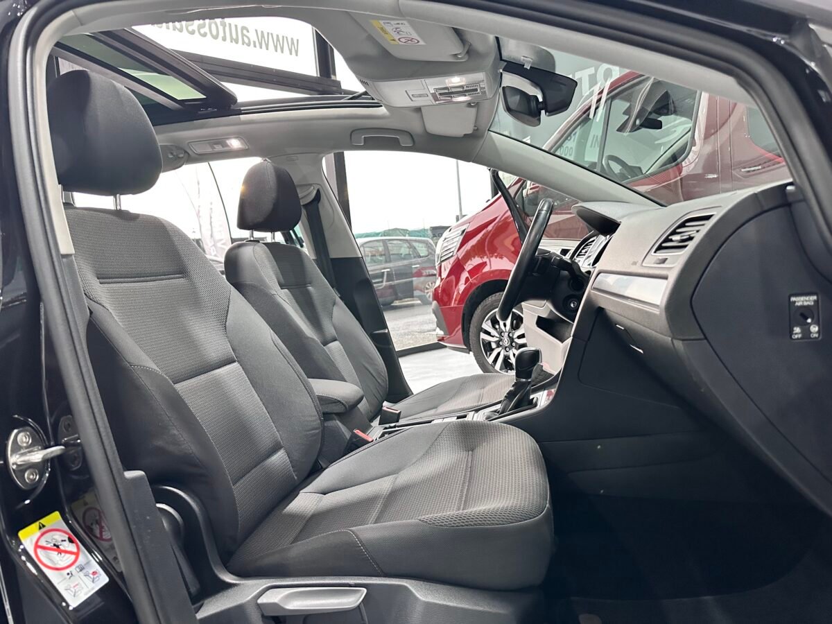 VOLKSWAGEN GOLF 2.0 TDI DSG7