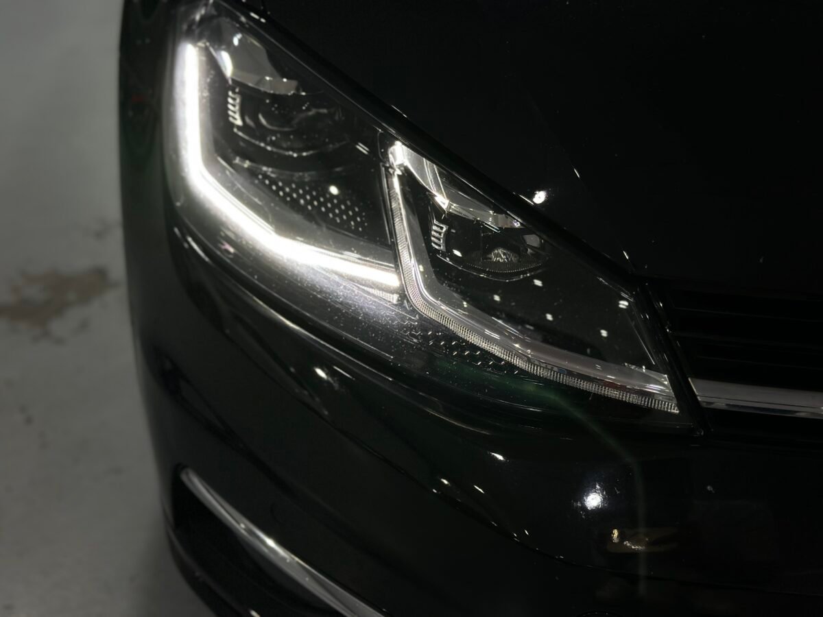 VOLKSWAGEN GOLF 2.0 TDI DSG7