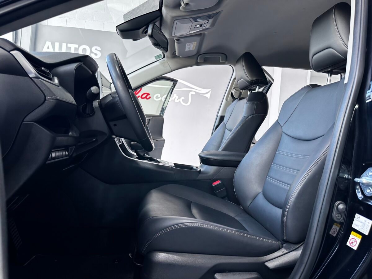 TOYOTA RAV4 Advance plus 