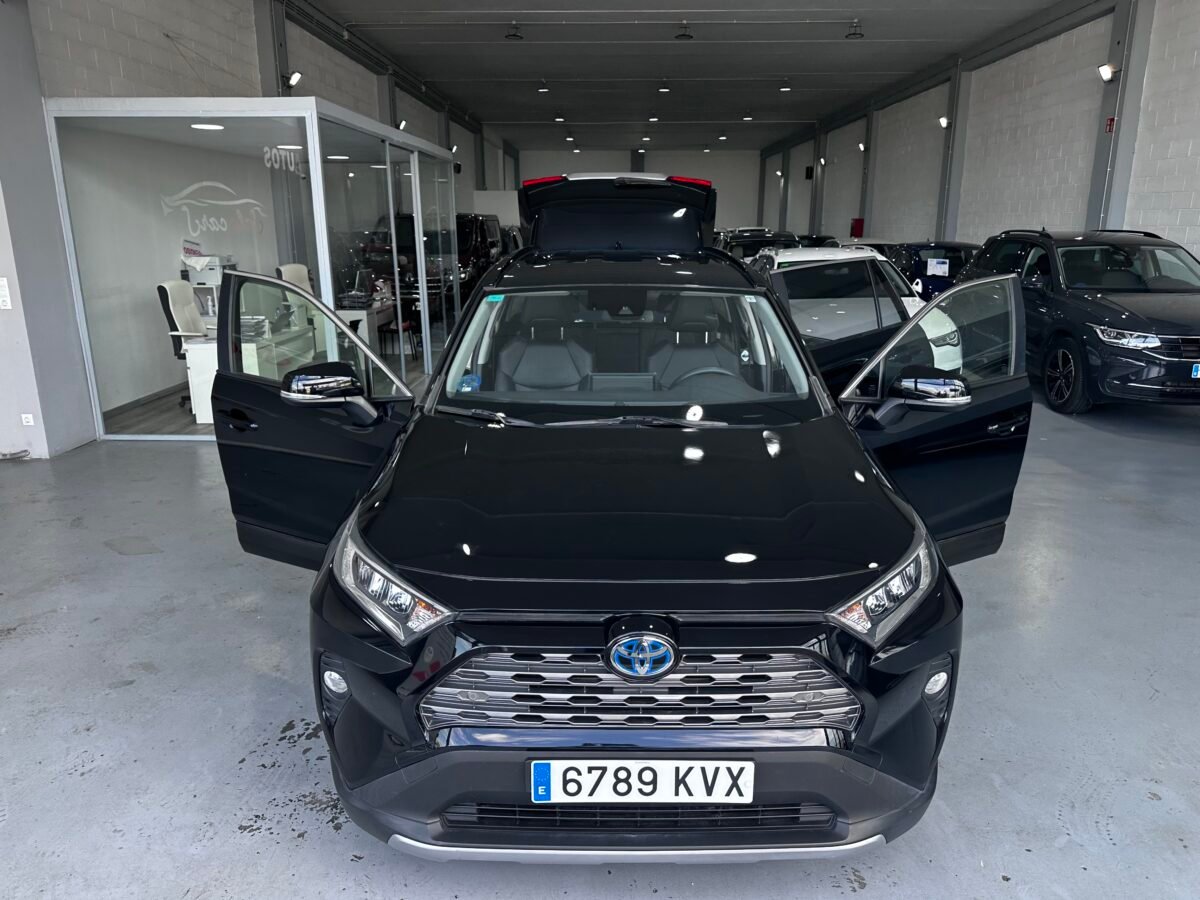 TOYOTA RAV4 Advance plus 