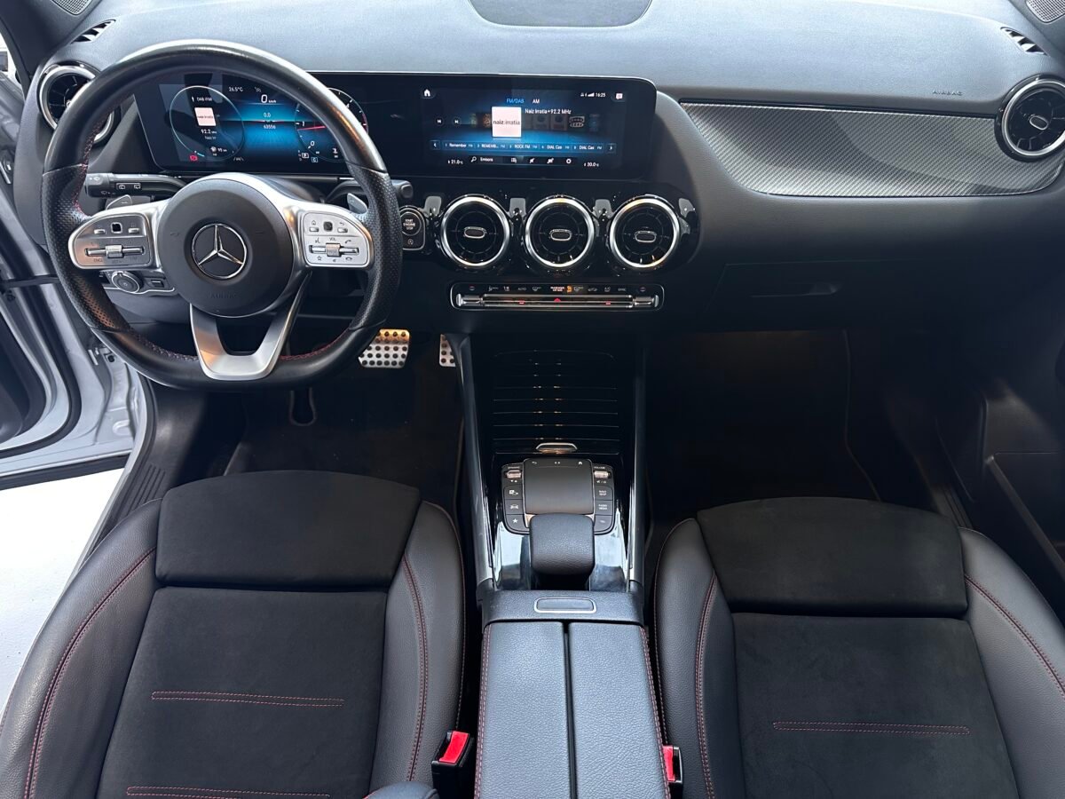 MERCEDES-BENZ GLA AMG LINE 200