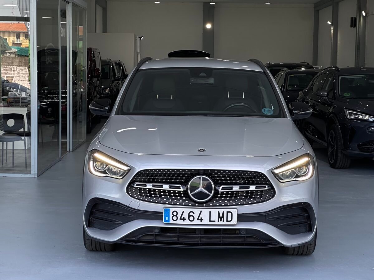 MERCEDES-BENZ GLA AMG LINE 200