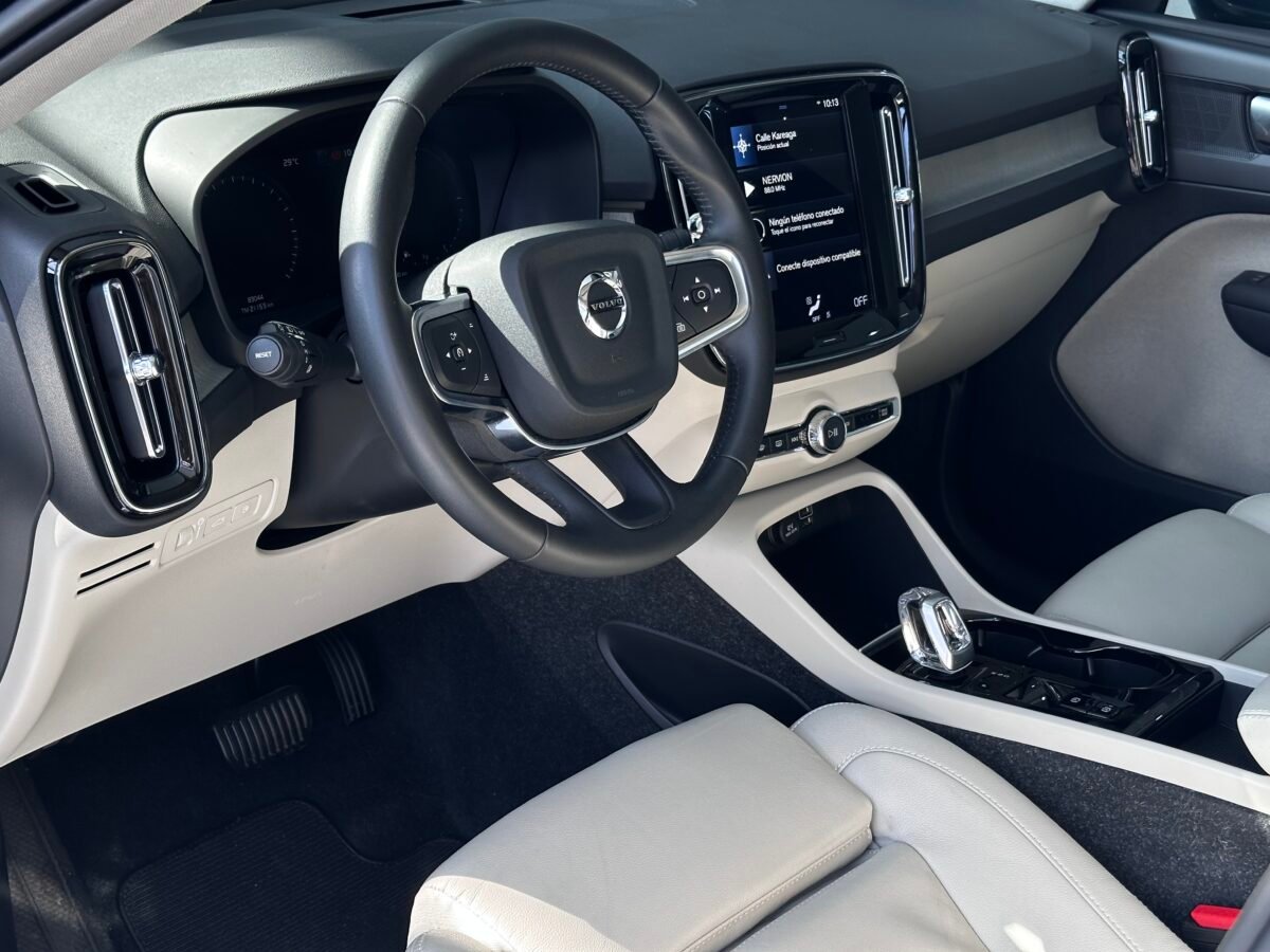 VOLVO XC40 Recharge inscription auto 