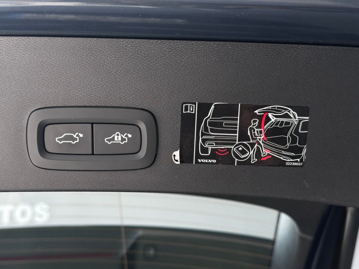 VOLVO XC40 Recharge inscription auto 