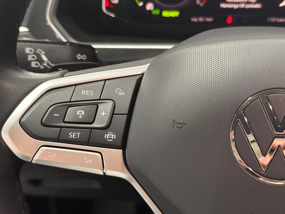 VOLKSWAGEN TIGUAN 1.4 eHybrid life 