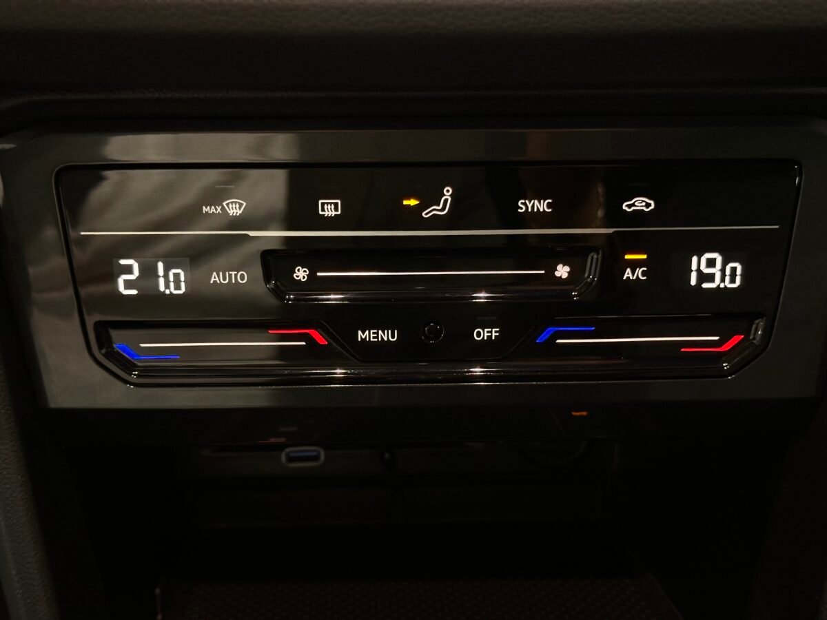 VOLKSWAGEN TIGUAN 1.4 eHybrid life 