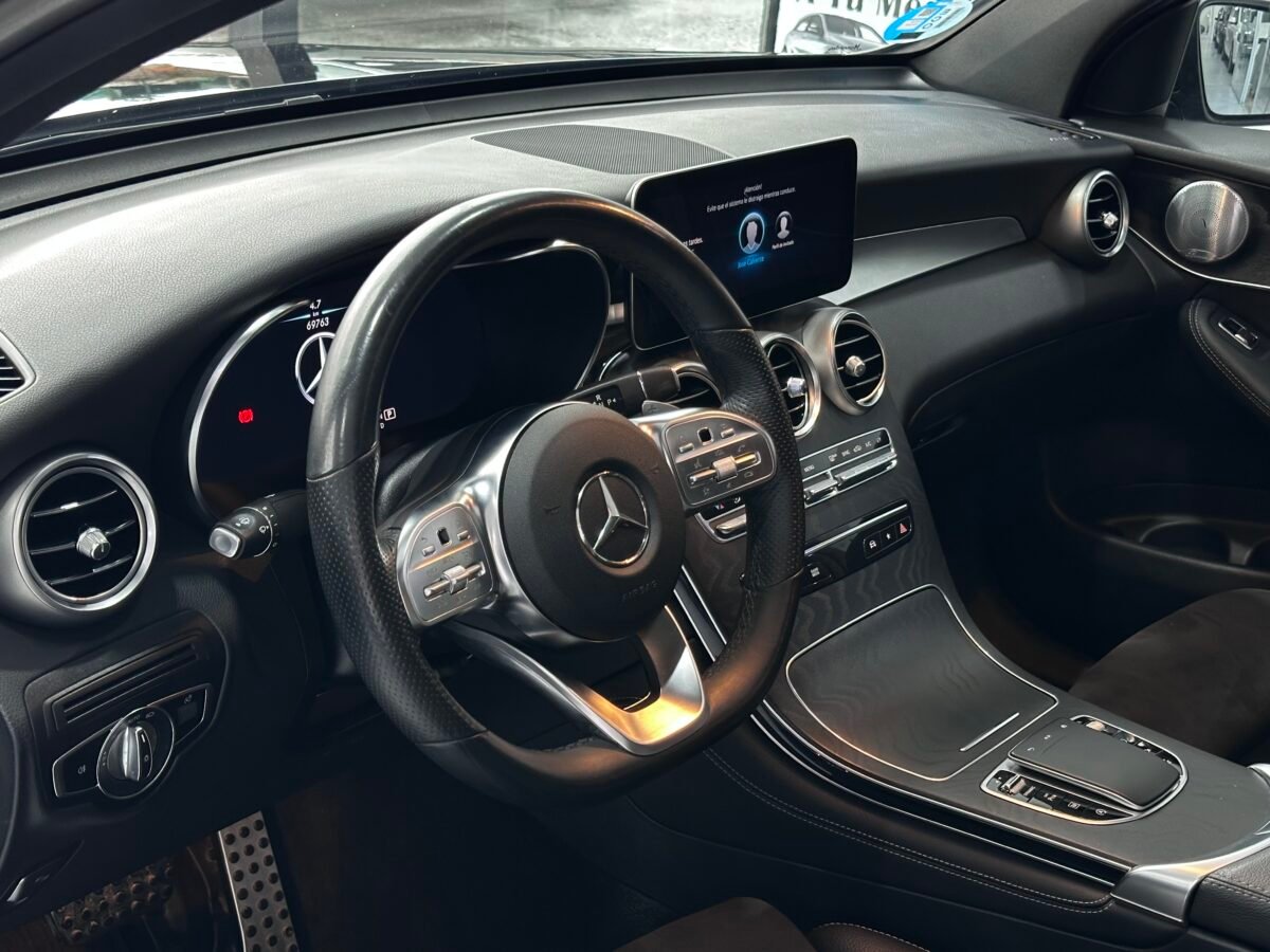 MERCEDES-BENZ GLC COUPE AMG 300 ECO