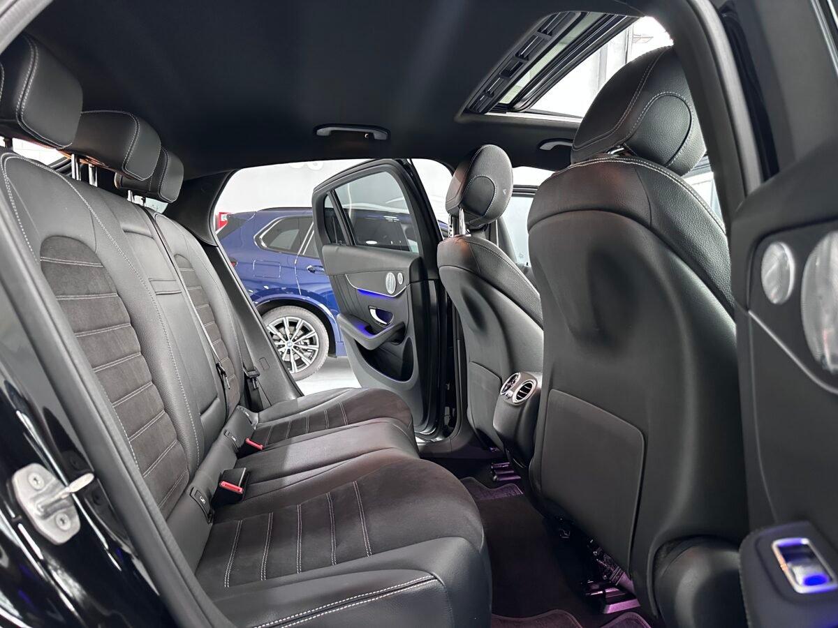 MERCEDES-BENZ GLC COUPE AMG 300 ECO