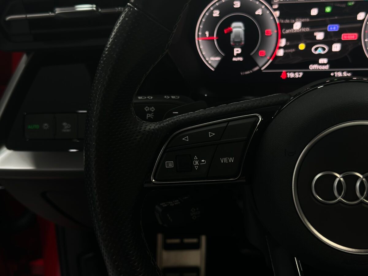 AUDI A3 Sportback 35 TDI SLINE