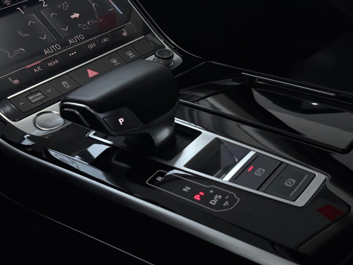 AUDI A8 A8 L 55TFSI QUATTRO 340CV
