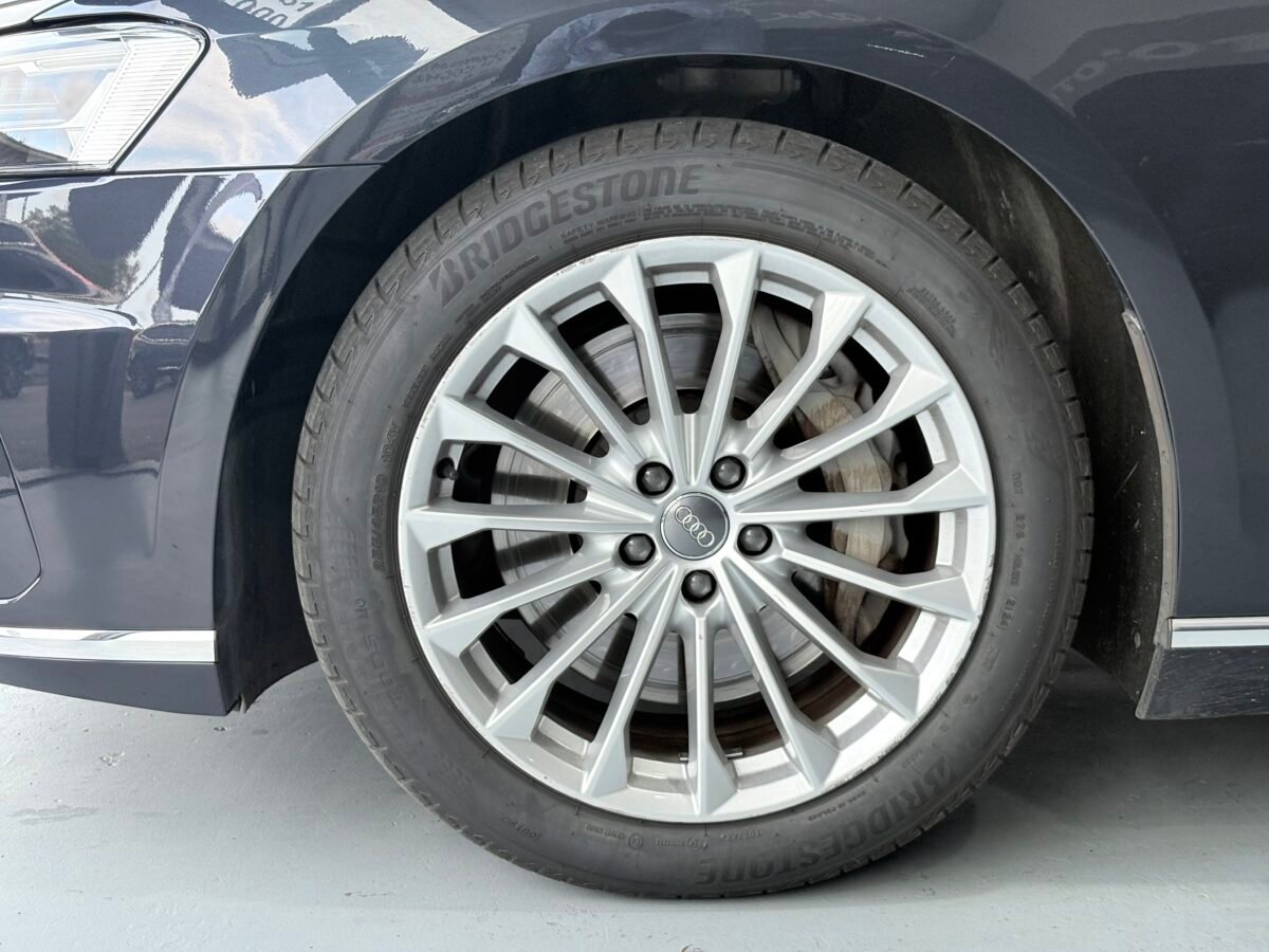 AUDI A8 A8 L 55TFSI QUATTRO 340CV
