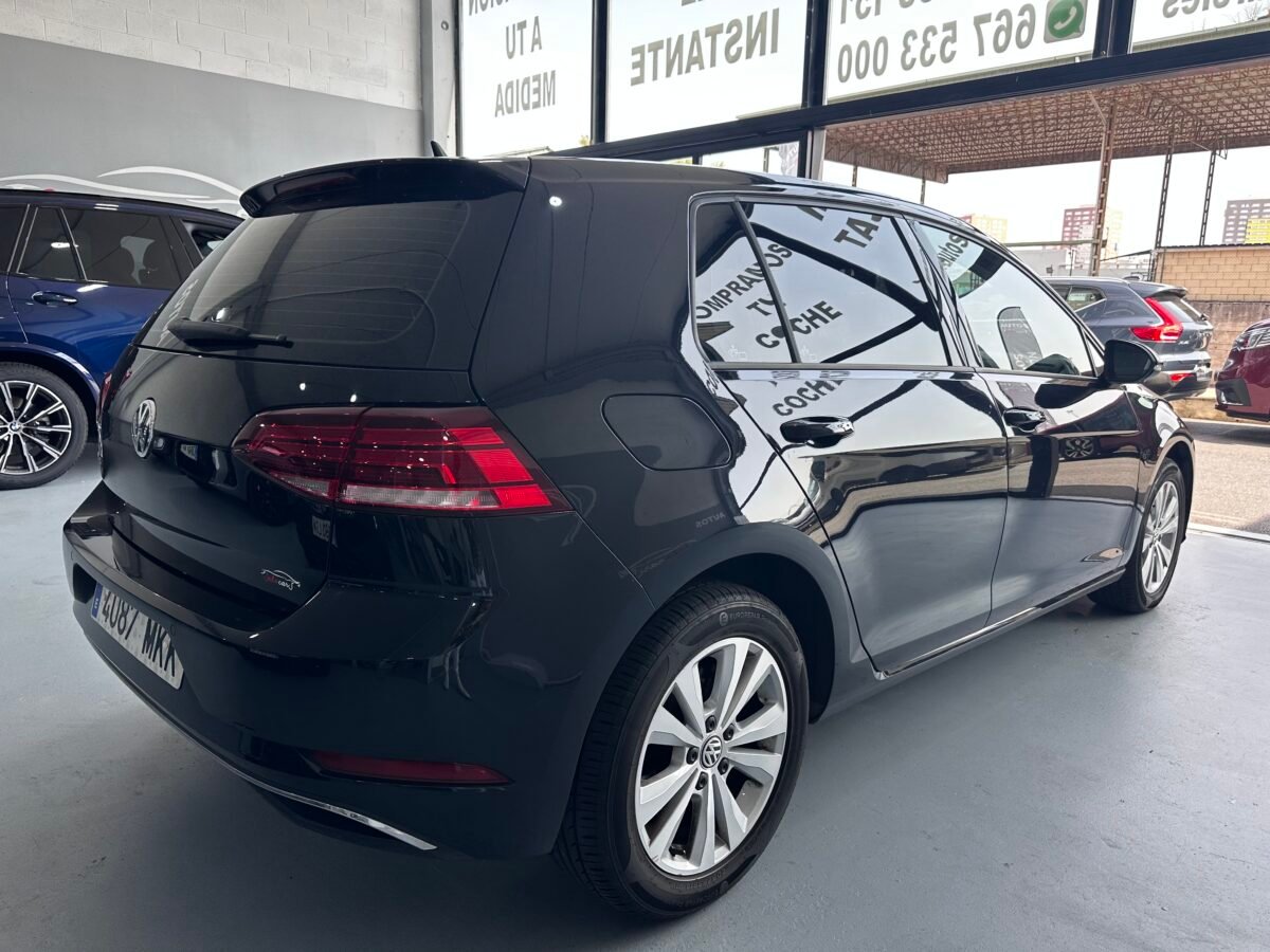 VOLKSWAGEN GOLF 1.6 TDI