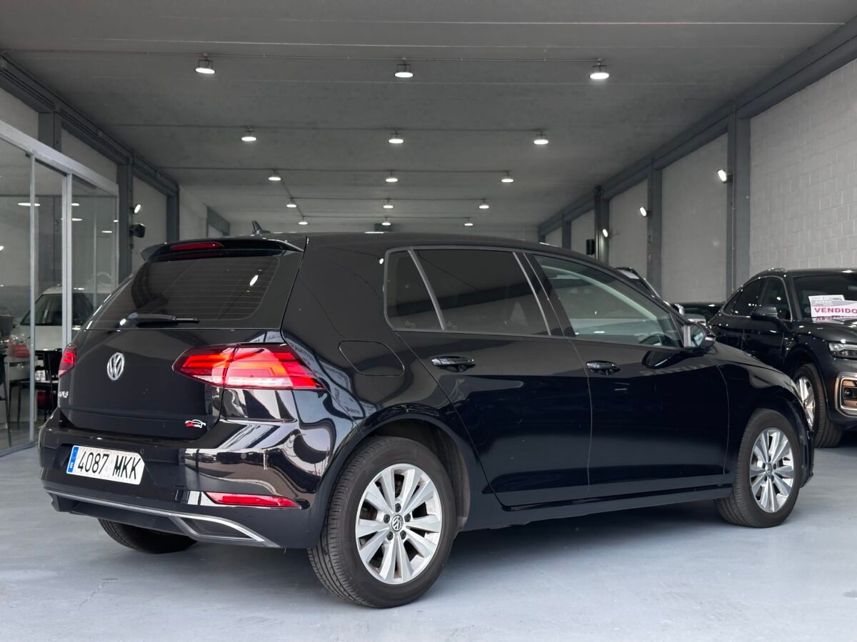 VOLKSWAGEN GOLF 1.6 TDI