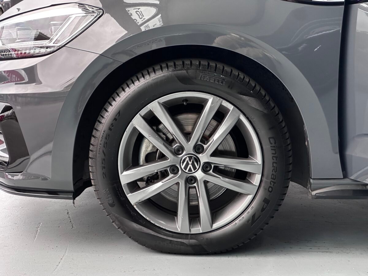 VOLKSWAGEN TOURAN 2.0 TDI DSG7 RLINE