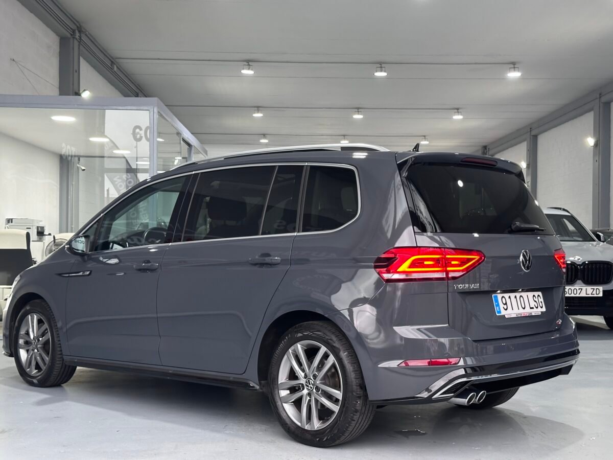 VOLKSWAGEN TOURAN 2.0 TDI DSG7 RLINE
