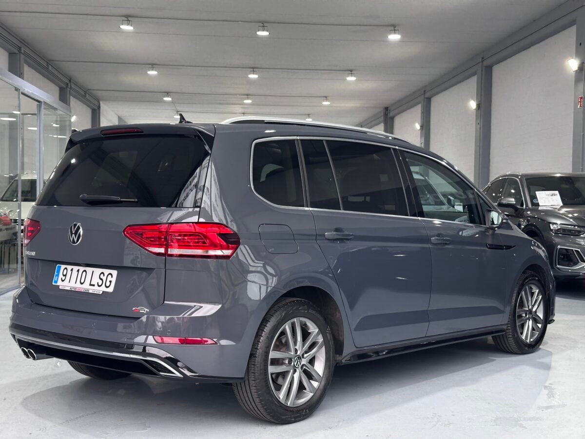 VOLKSWAGEN TOURAN 2.0 TDI DSG7 RLINE