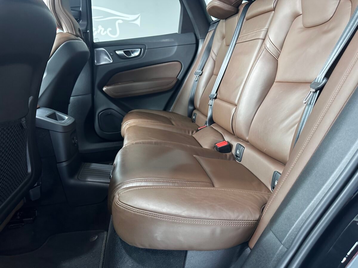 VOLVO XC60 T6 AWD  RECHARGE INSCRIPTION AUTO 