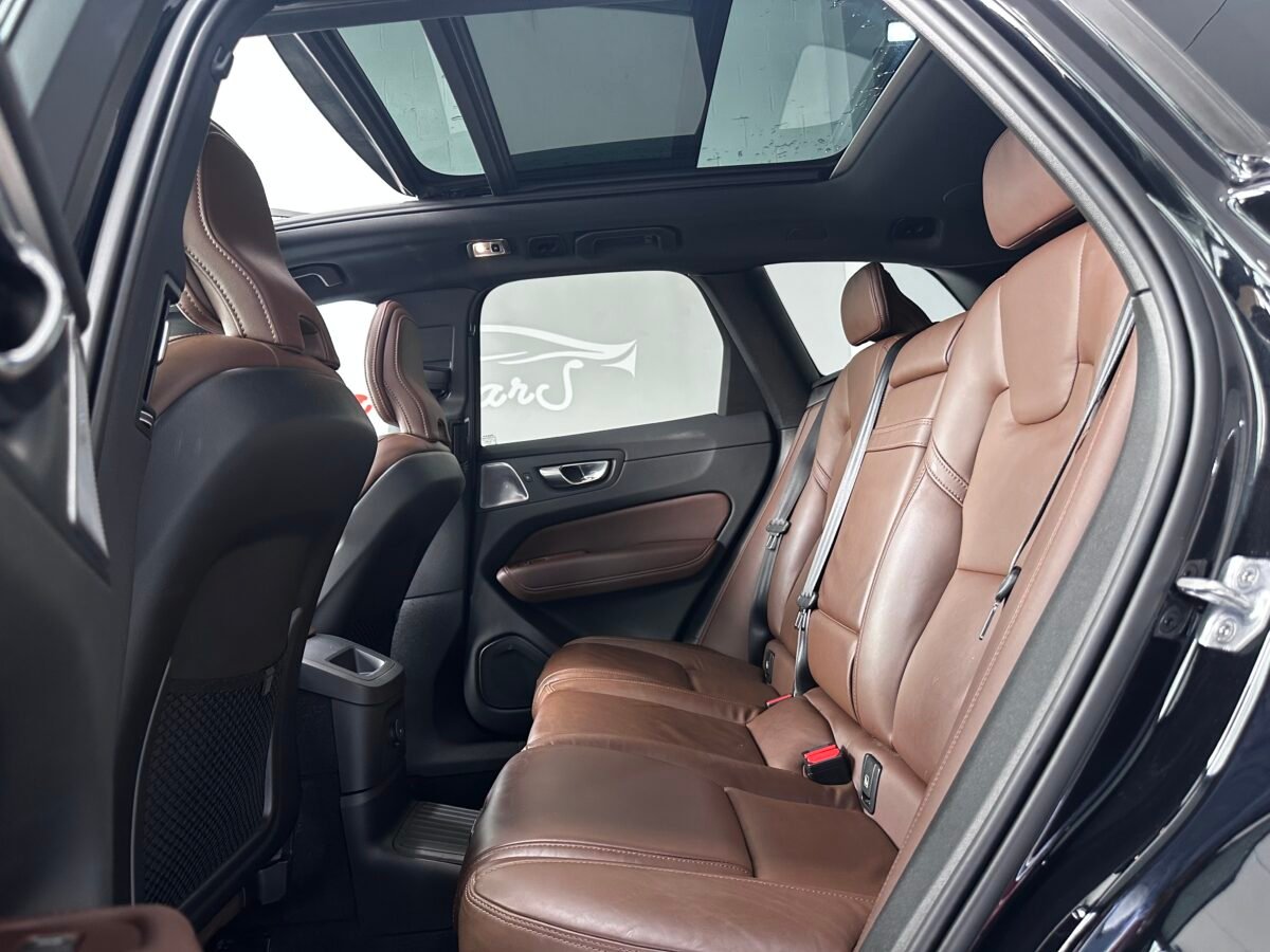 VOLVO XC60 T6 AWD  RECHARGE INSCRIPTION AUTO 