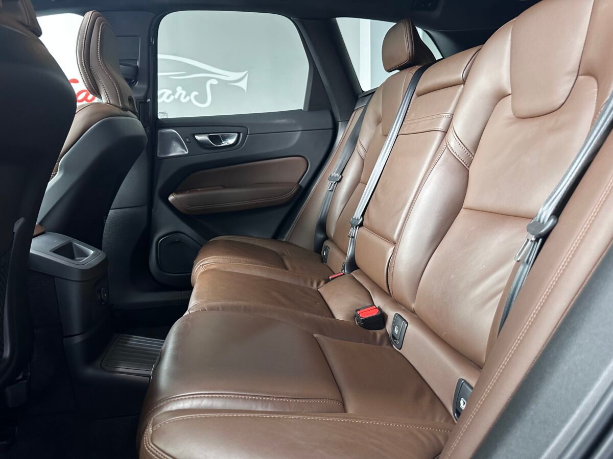 VOLVO XC60 T6 AWD  RECHARGE INSCRIPTION AUTO 