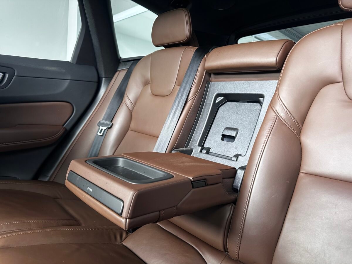 VOLVO XC60 T6 AWD  RECHARGE INSCRIPTION AUTO 