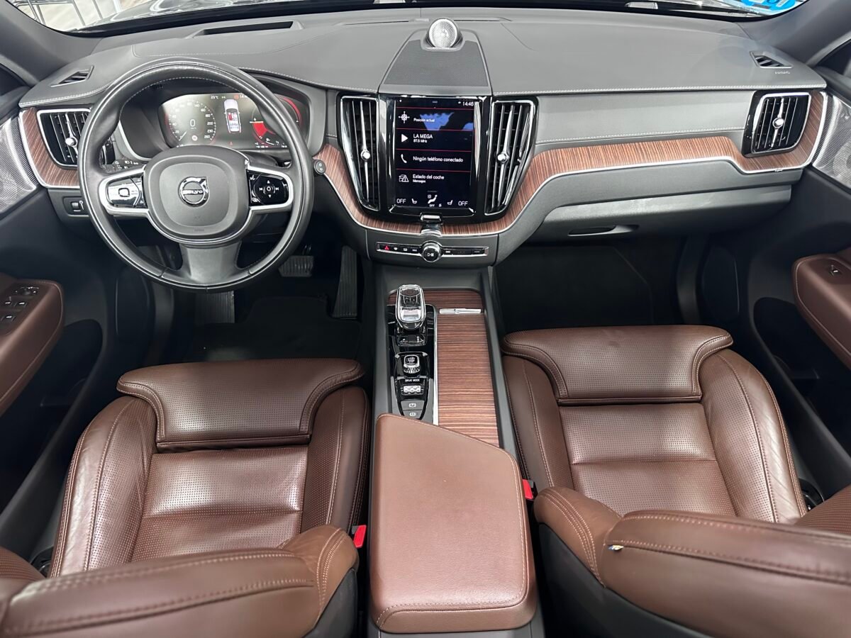 VOLVO XC60 T6 AWD  RECHARGE INSCRIPTION AUTO 