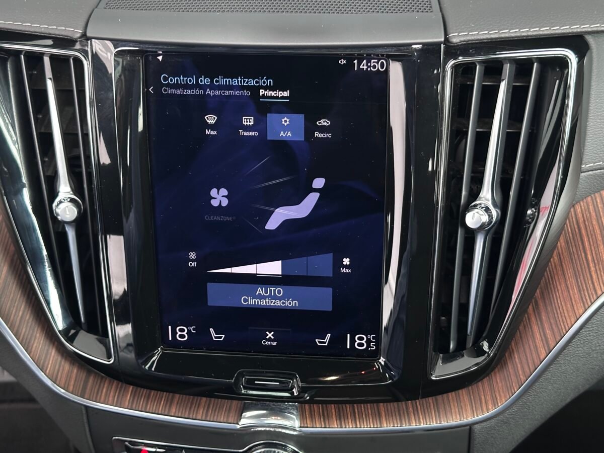 VOLVO XC60 T6 AWD  RECHARGE INSCRIPTION AUTO 