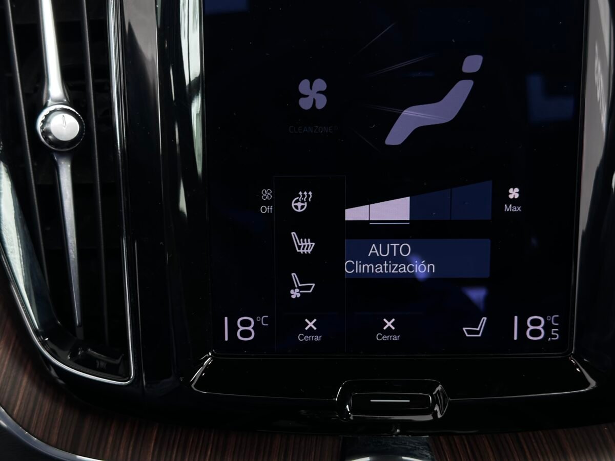 VOLVO XC60 T6 AWD  RECHARGE INSCRIPTION AUTO 