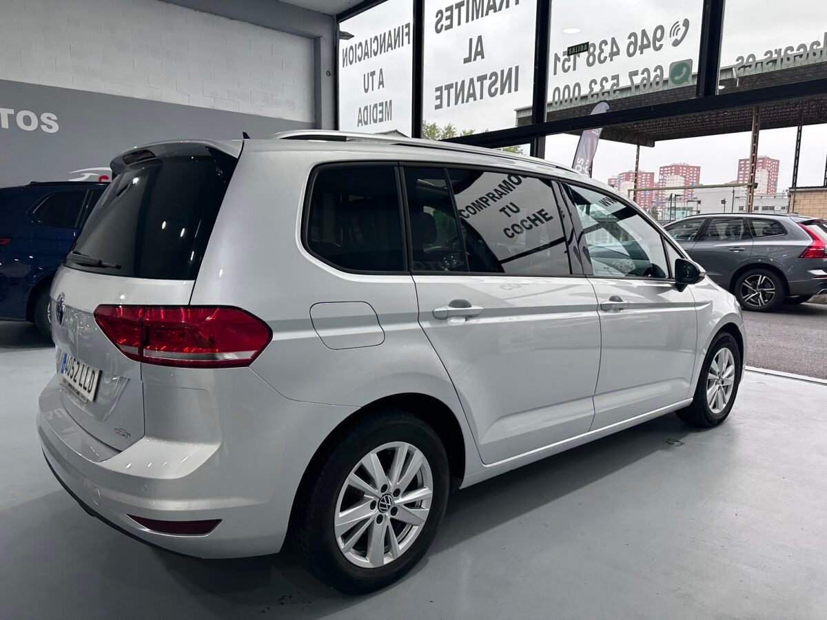 VOLKSWAGEN TOURAN 2.0 TDI 7 PLAZAS