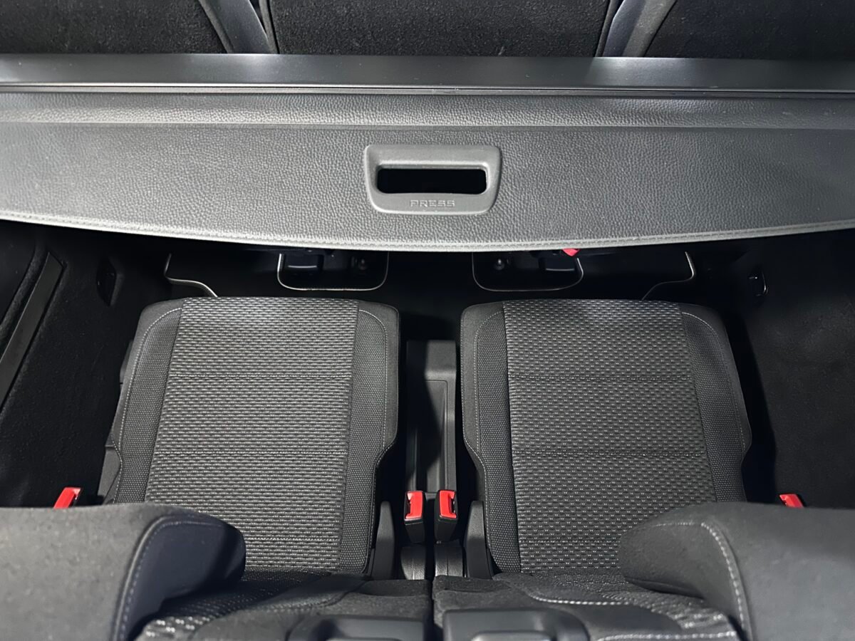 VOLKSWAGEN TOURAN 2.0 TDI 7 PLAZAS
