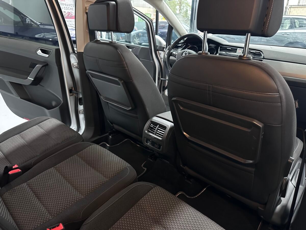 VOLKSWAGEN TOURAN 2.0 TDI 7 PLAZAS