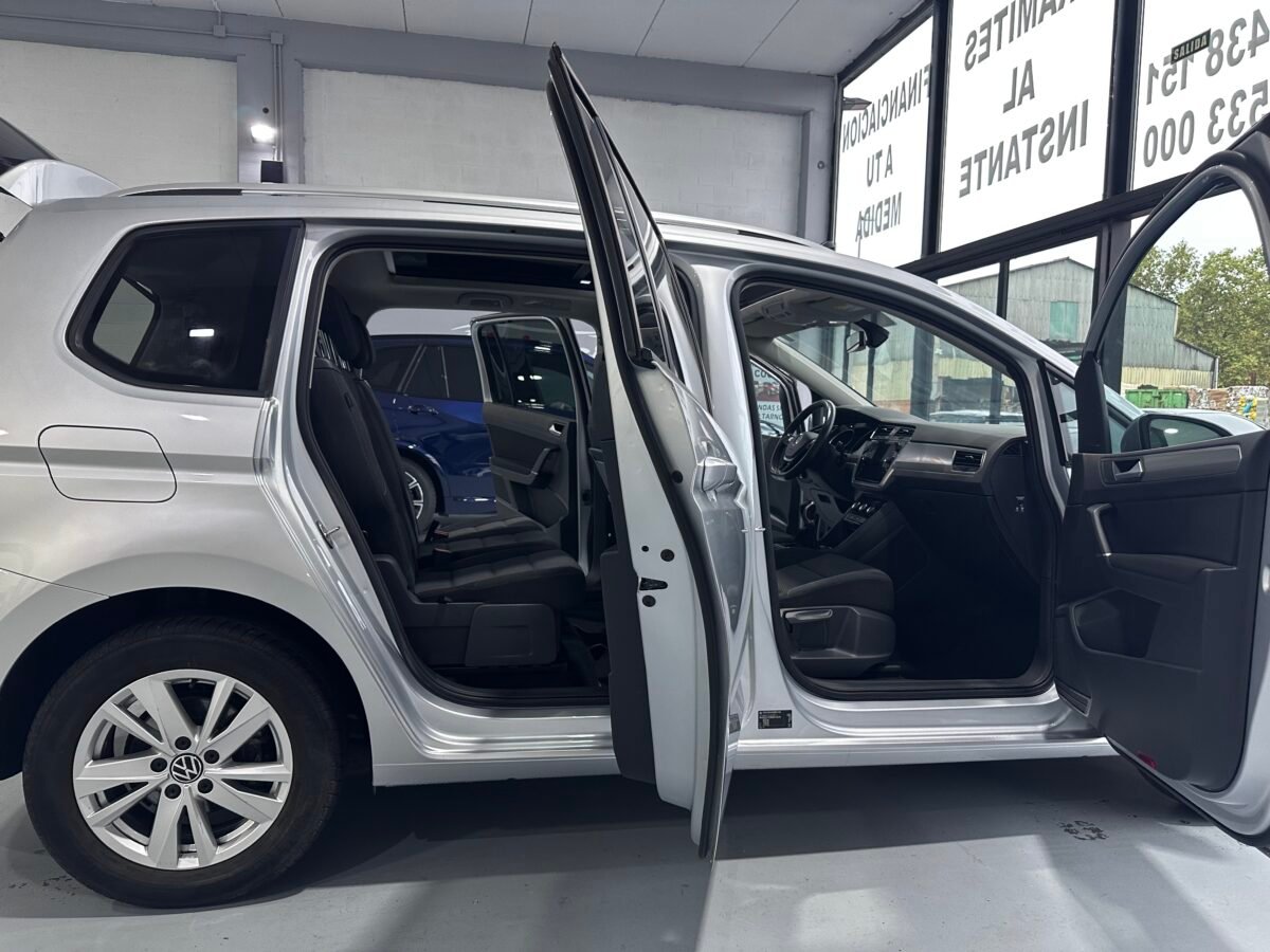 VOLKSWAGEN TOURAN 2.0 TDI 7 PLAZAS