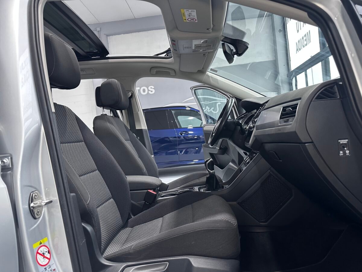 VOLKSWAGEN TOURAN 2.0 TDI 7 PLAZAS