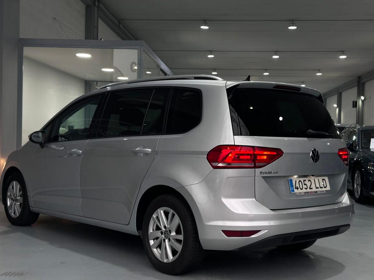 VOLKSWAGEN TOURAN 2.0 TDI 7 PLAZAS