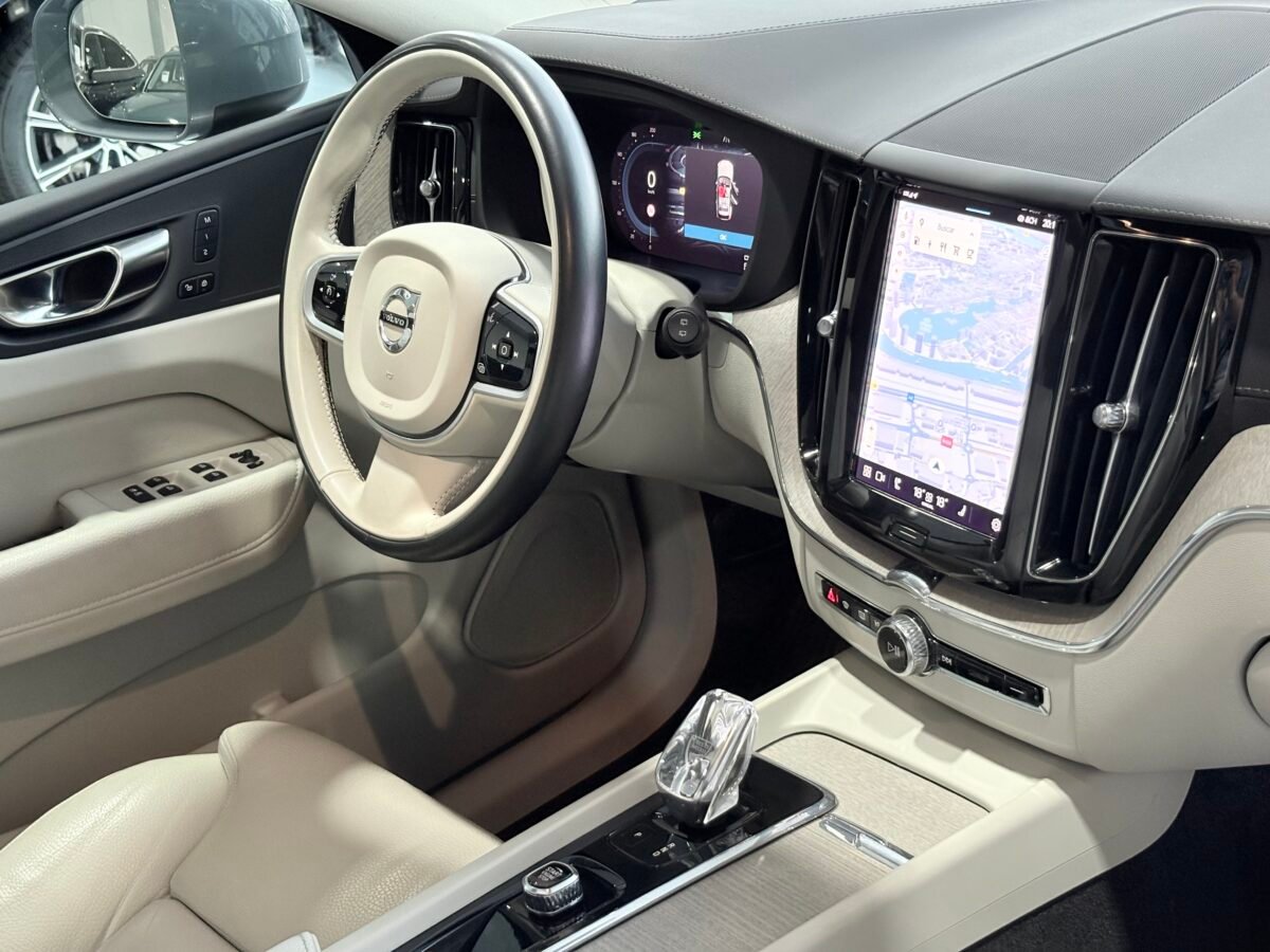 VOLVO XC60 T6 AWD INSCRIPTION AUTO