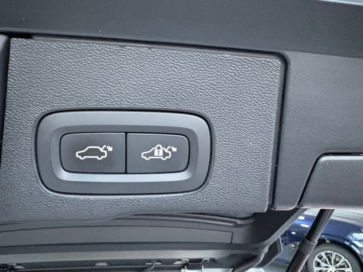 VOLVO XC60 T6 AWD INSCRIPTION AUTO