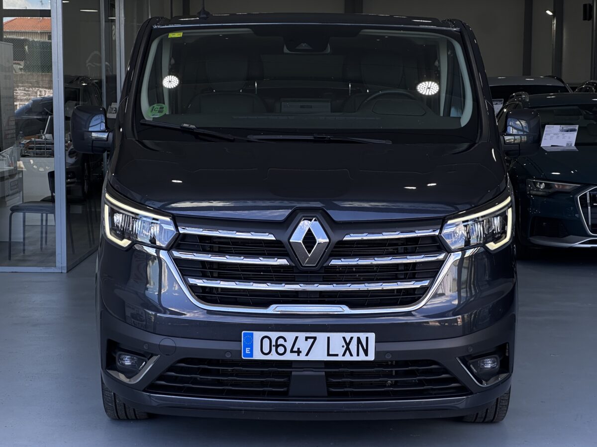 RENAULT TRAFIC spaceclass L2H1