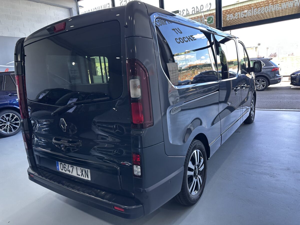 RENAULT TRAFIC spaceclass L2H1